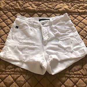 KanCan Estilo Denim Jean Shorts- White Distressed Cuffed Stretch Fit
